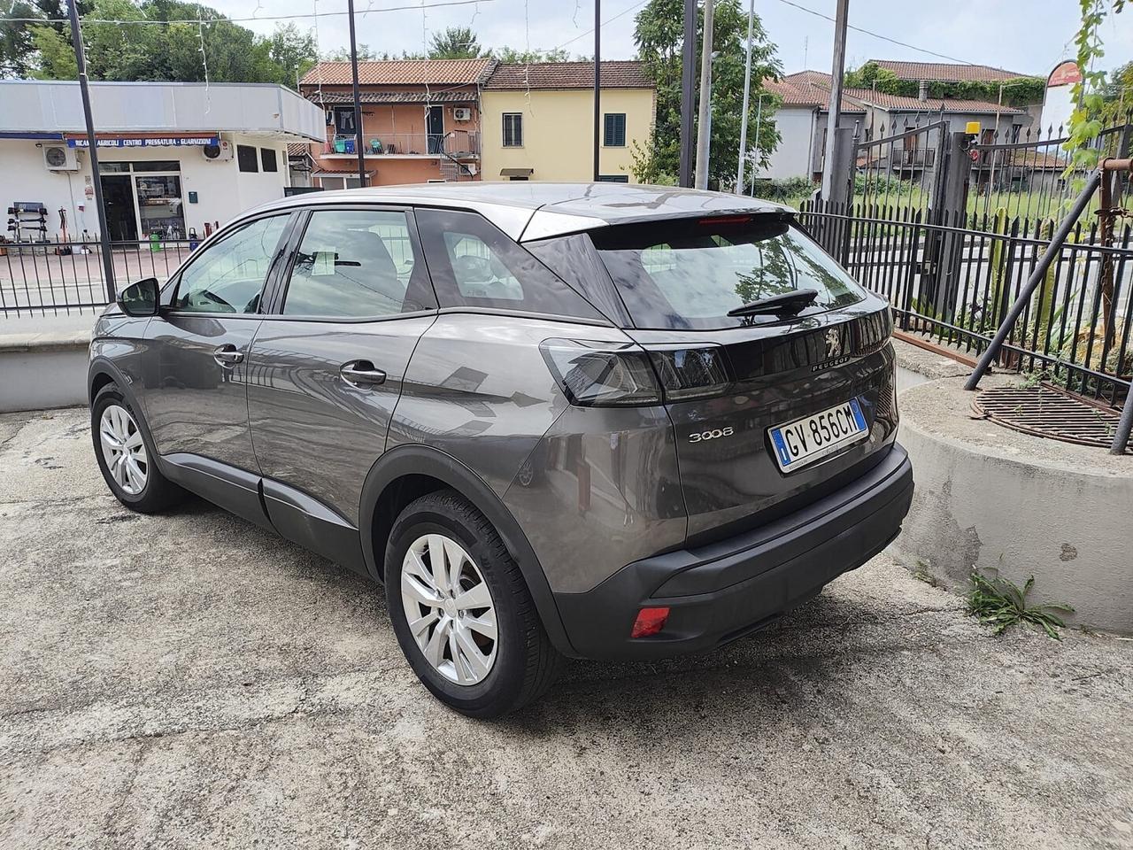 PEUGEOT NEW 3008 - HDI navi led clima