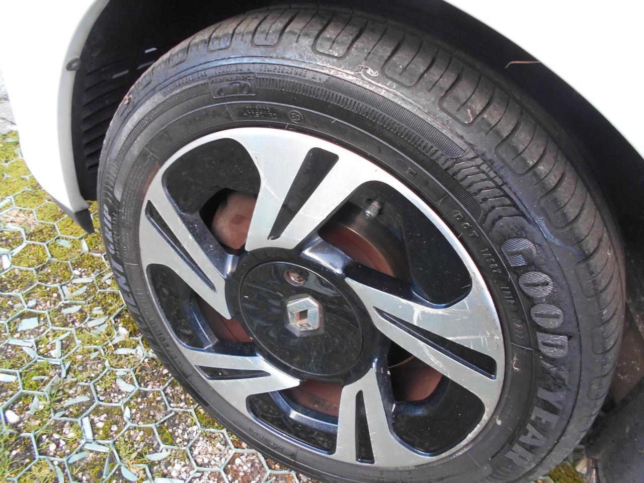 Renault Twingo 1.2 NIGHT & DAY