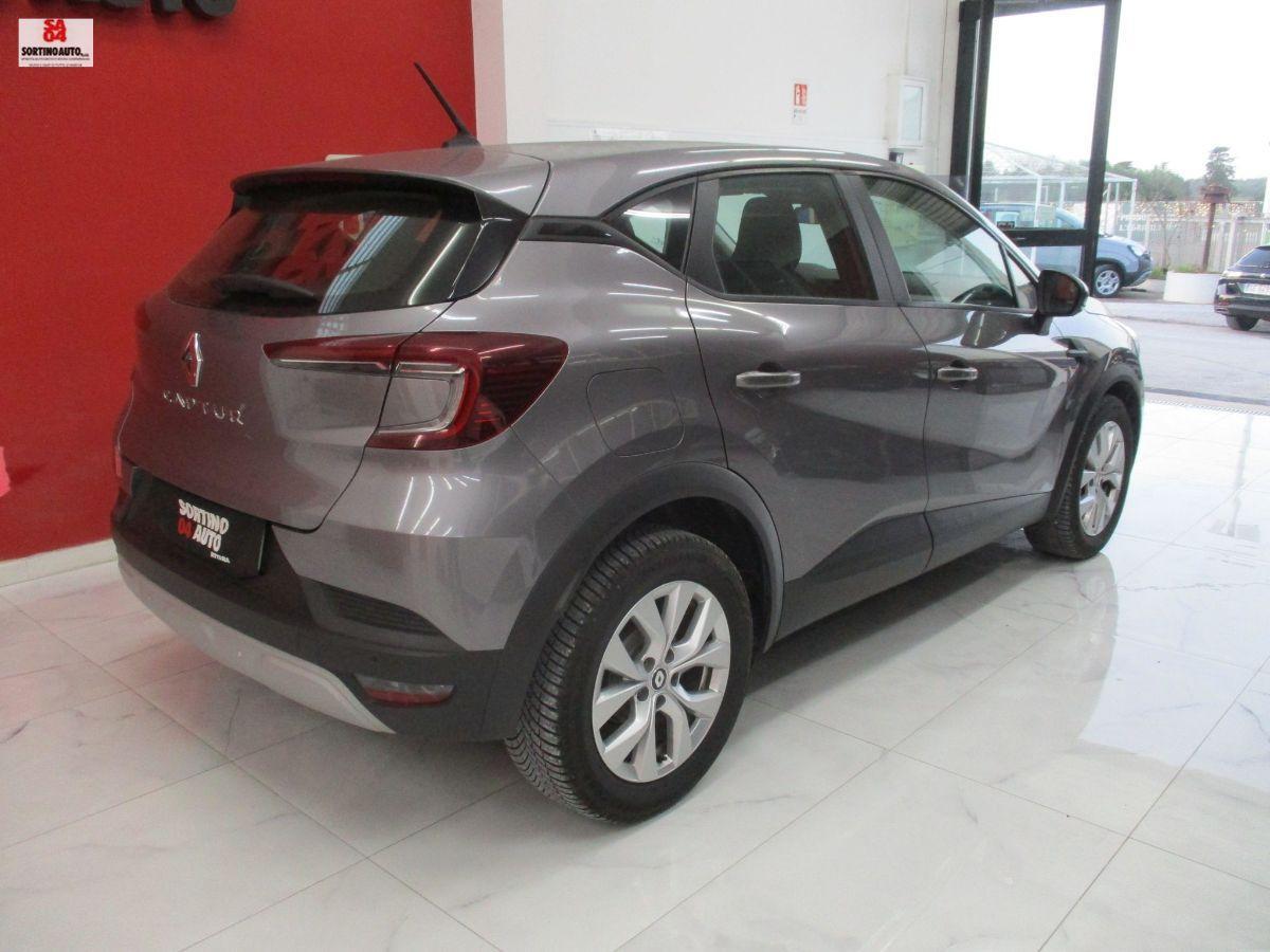RENAULT Captur TCe 90cv Techno-2022 KM85000