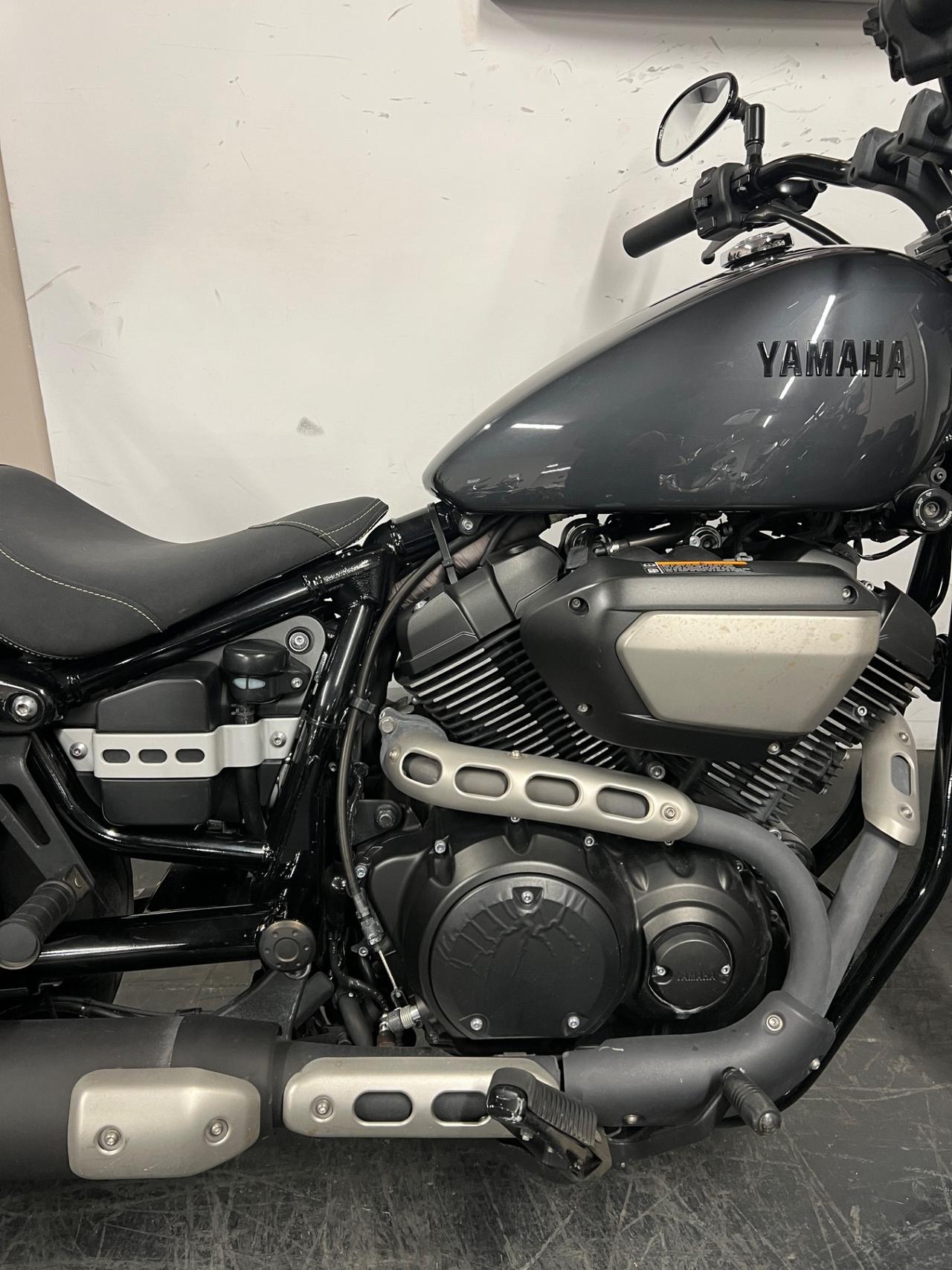 Yamaha XV 950