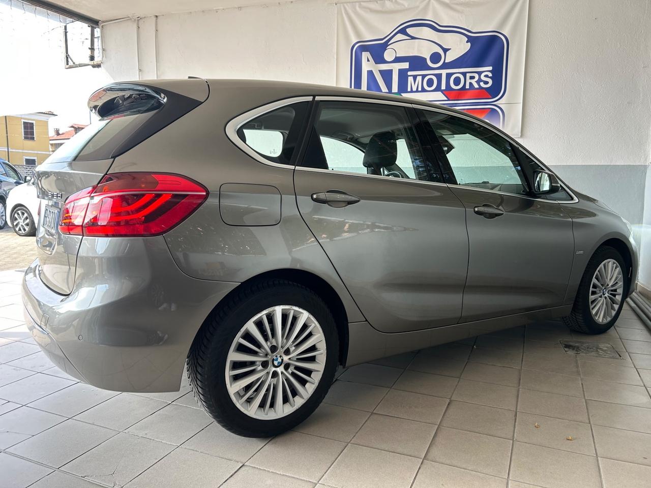 Bmw 2er Active Tourer 218d Luxury Auto EURO6 FULL