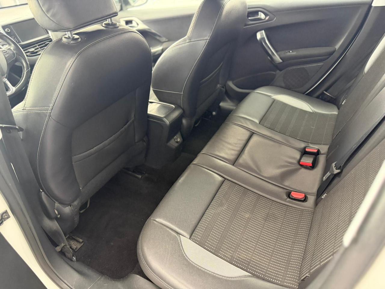 Peugeot 2008 1.6 e-HDi 92 CV Stop&Start ETG6 Allure