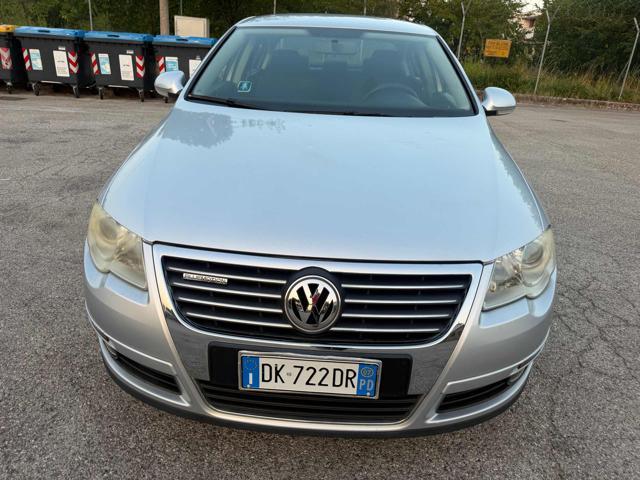 VOLKSWAGEN Passat 1.9 TDI/105CV DPF BlueMotion senza lavoro da fare