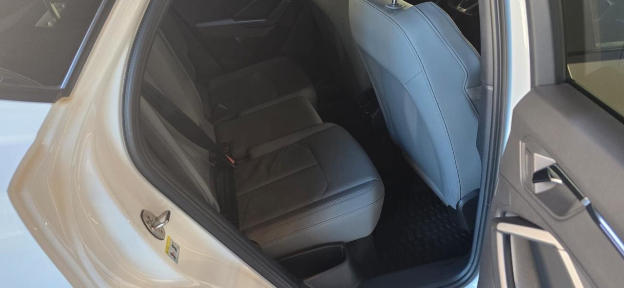 Audi Q3 SPB 35 TDI quattro S tronic line edition