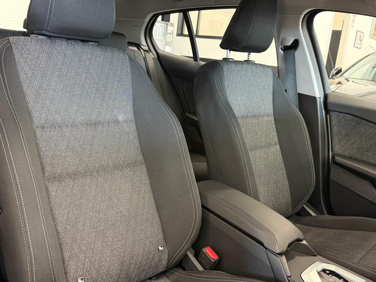 Bmw 120 48V 5p. BUSINESS