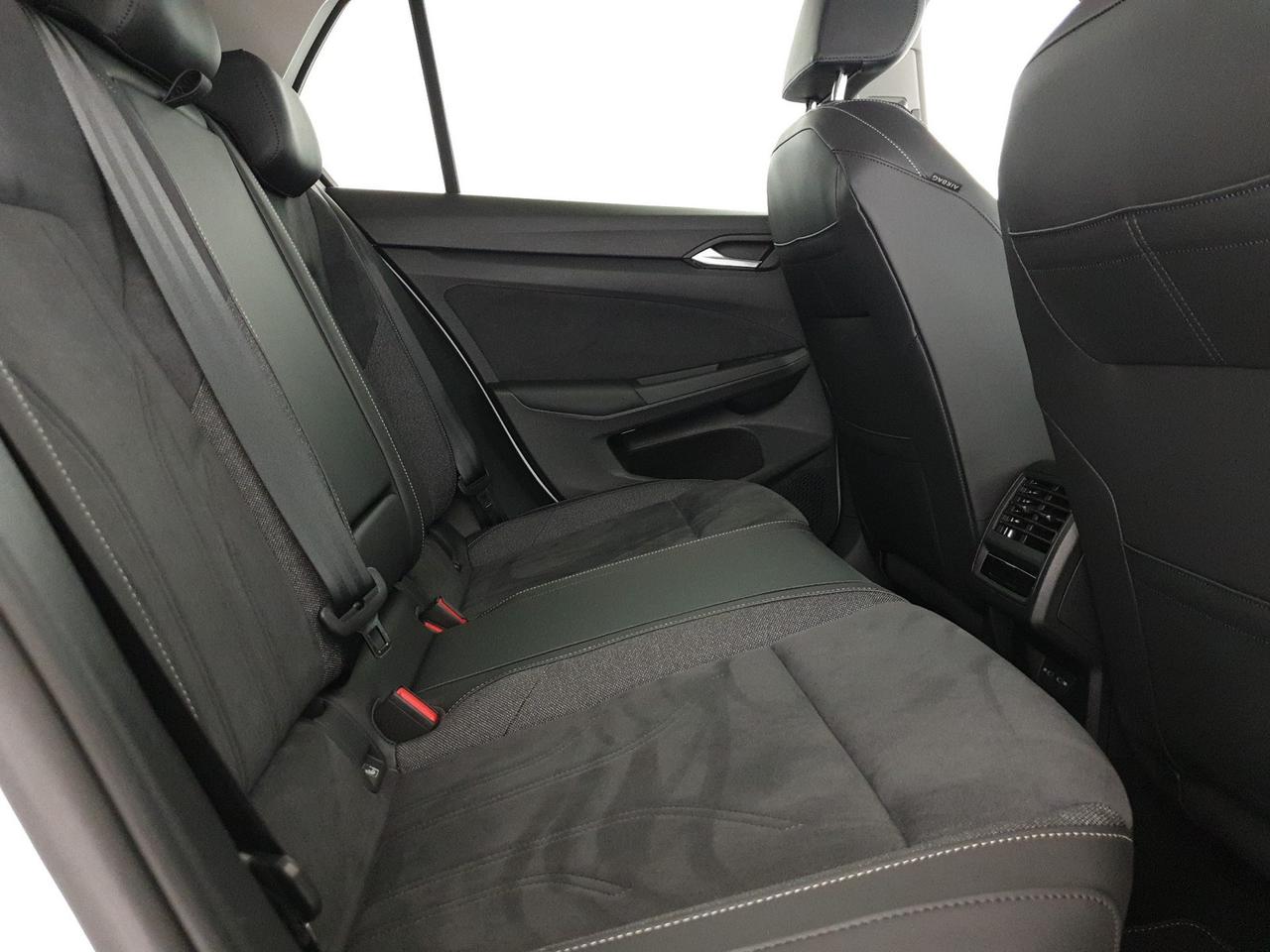 Volkswagen Golf 1.5 tsi ehybrid style 204cv dsg