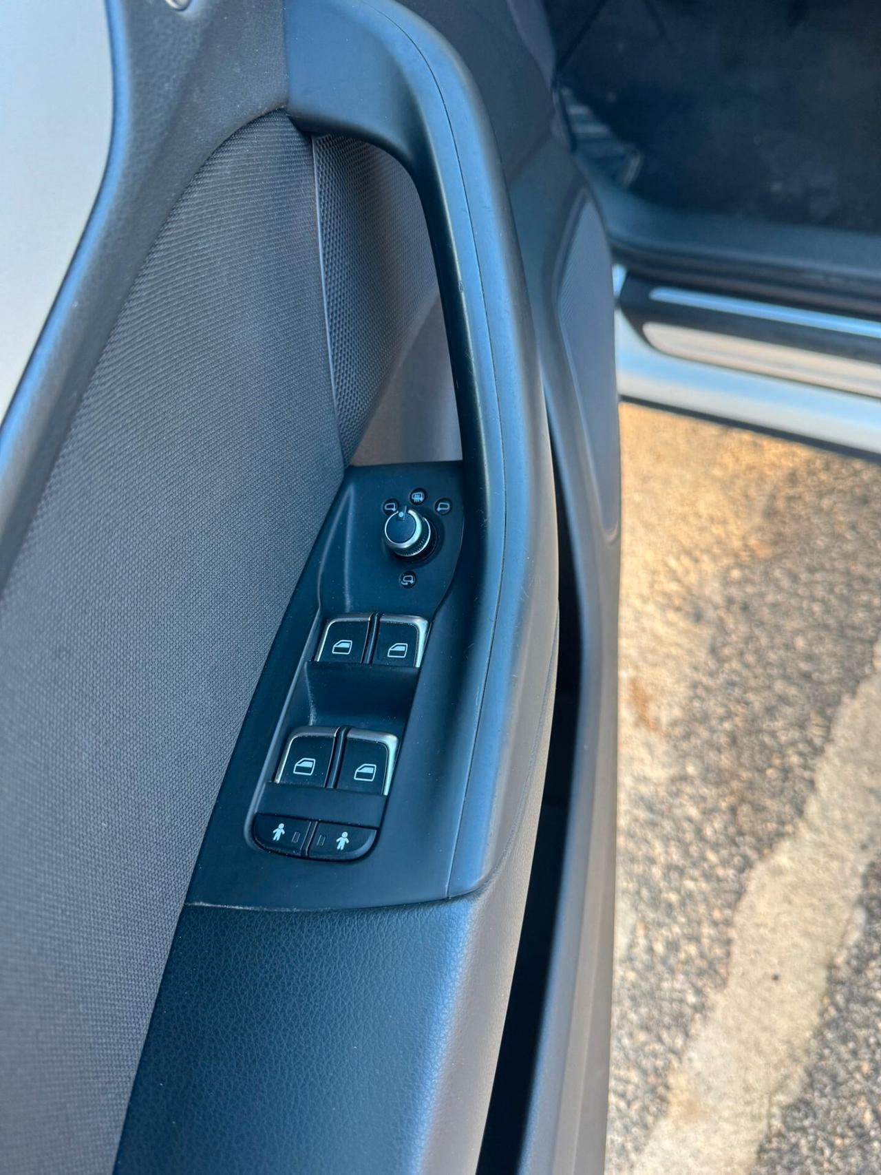 Audi Q3 2.0 TDI 184 CV S tronic quattro edition Sport