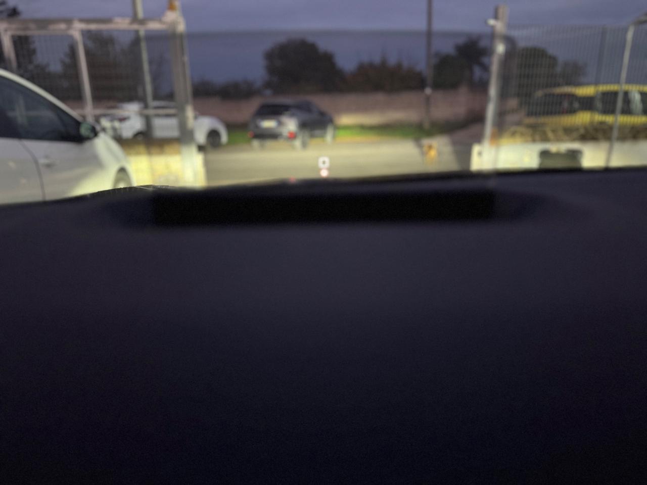 Citroen C4 BlueHDi 130 EAT8 Shine retrocam Sensori 360