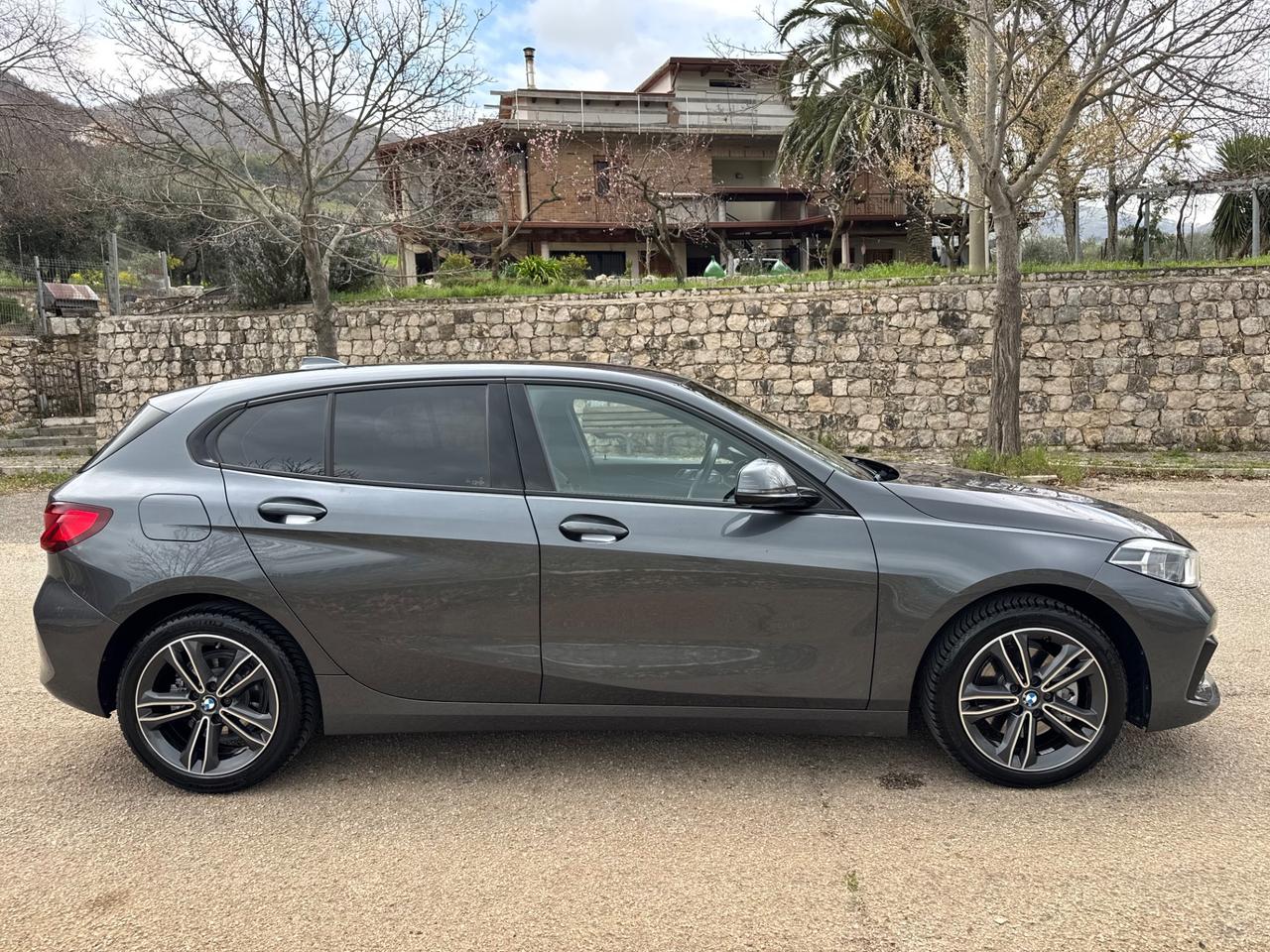 Bmw 116 116d 5p. Sport