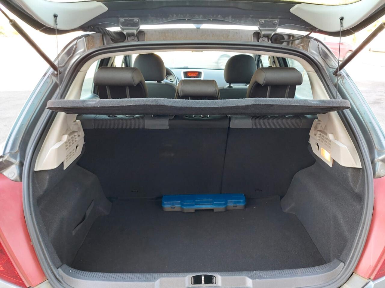 Peugeot 207 1.4 8V 75CV 5p. X Line solo 130 mila km