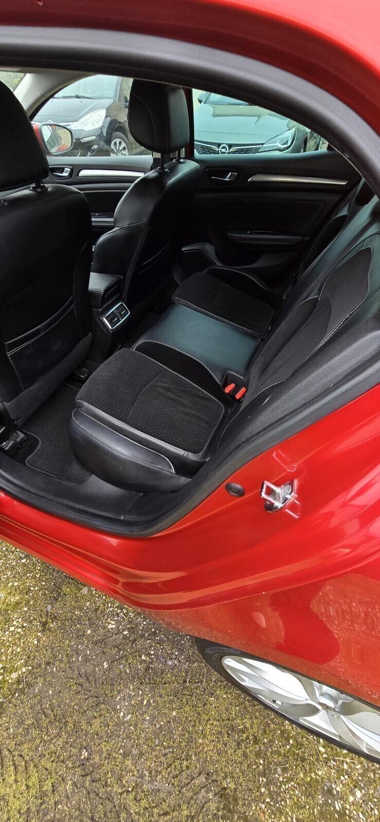 Renault Megane Mégane dCi 8V 110 CV Energy Bose ok neo patentati