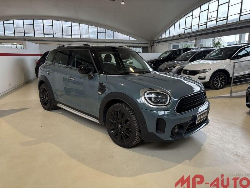 MINI Countryman Cooper AUTOMATICA Essential