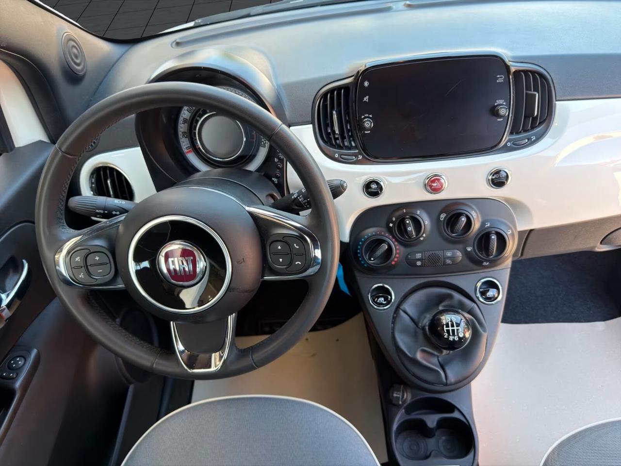 Fiat 500 Hybrid 1.0 da 70cv CarPlay - Prezzo Reale