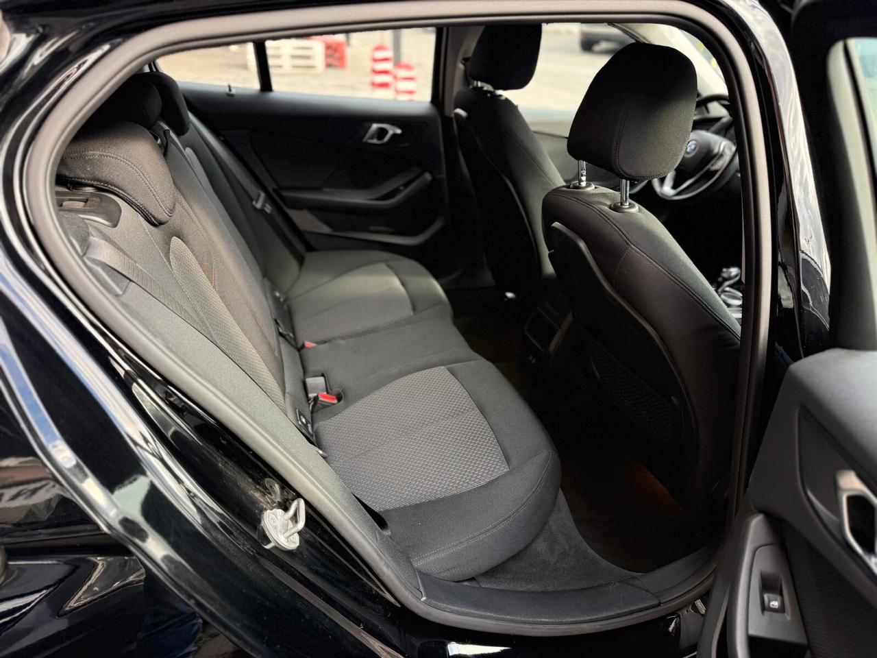 Bmw 116 116d 5p. Sport