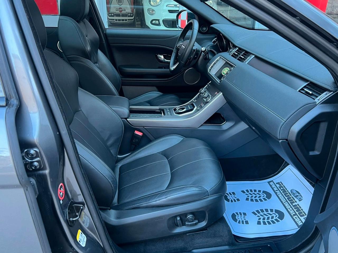 Land Rover Range Evoque 2.0 TD4 180 CV 5p. SE Dynamic