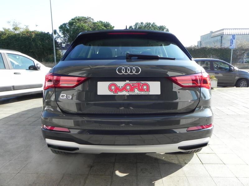 Audi Q3 35 TDI S tronic Business Advanced