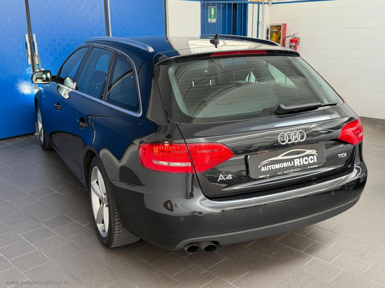 AUDI A4 Avant 2.0 TDI 143 CV S-LINE
