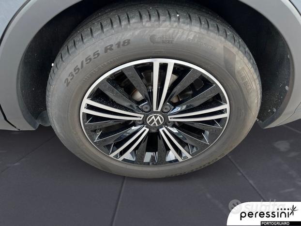 VOLKSWAGEN Tiguan 1.5 tsi Elegance 150cv dsg
