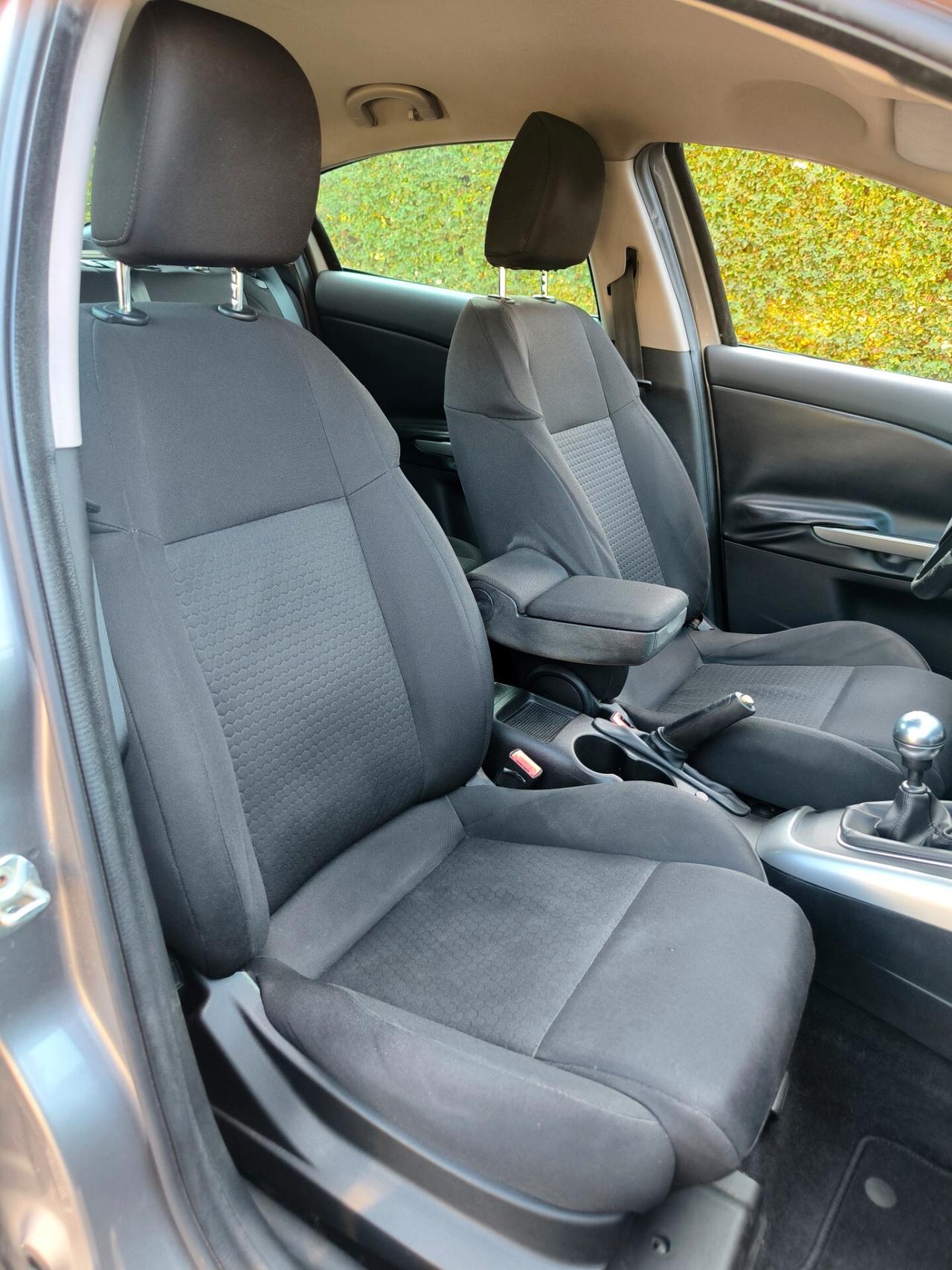 Alfa Romeo Giulietta 1.4 Turbo 120 CV GPL Distinctive