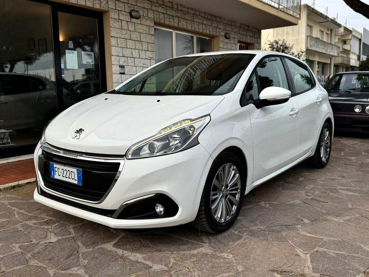Peugeot 208 BlueHDi 75 S&S 5 porte Active