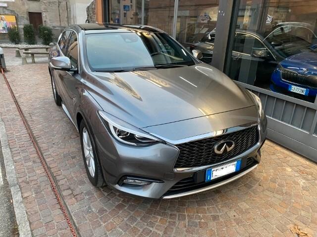 Infiniti Q30 2.2 diesel DCT Premium