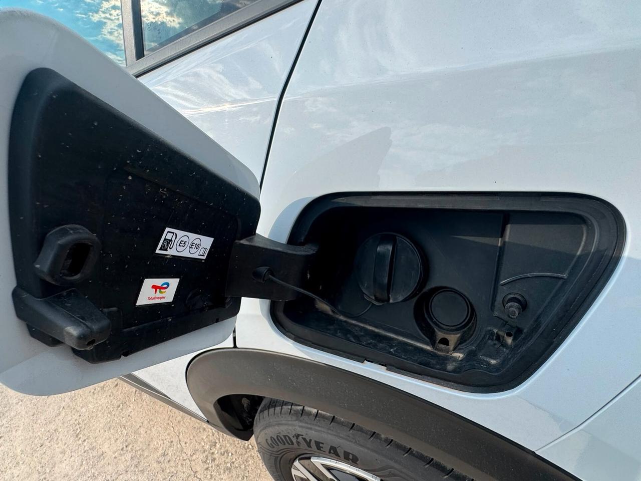 Peugeot 2008 PureTech 100 S&S Style
