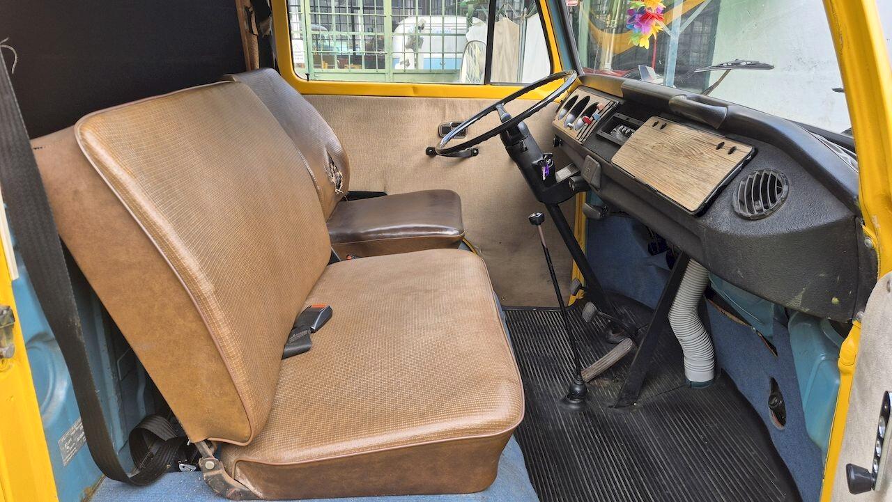 Volkswagen T2 Panel – 1976 - SUMMER PRICE