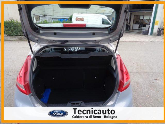 FORD Fiesta Ikon 1.4 5 porte Bz.- GPL *OK NEOPATENTATO*