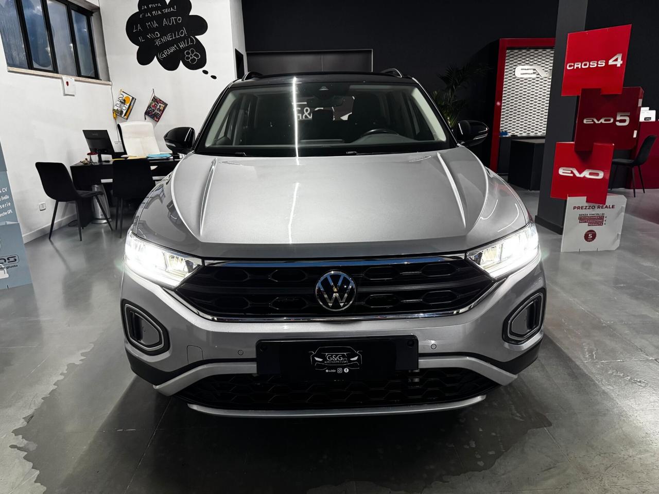 VOLKSWAGEN T-ROC 2.0 TDI 150 CV LIFE - 2022