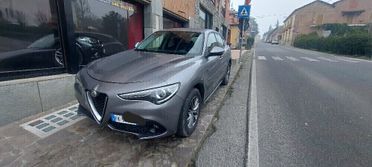 Alfa Romeo Stelvio 2.2 Turbodiesel 210 CV AT8 Q4 Executive