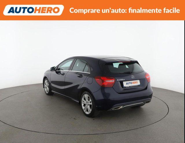 MERCEDES-BENZ A 200 d Automatic Sport