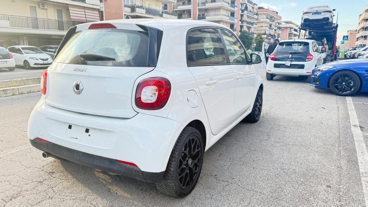 Smart ForFour 70 1.0 twinamic Passion LED PACK SPORT PDC CERCHI 16 BLUETOOTH
