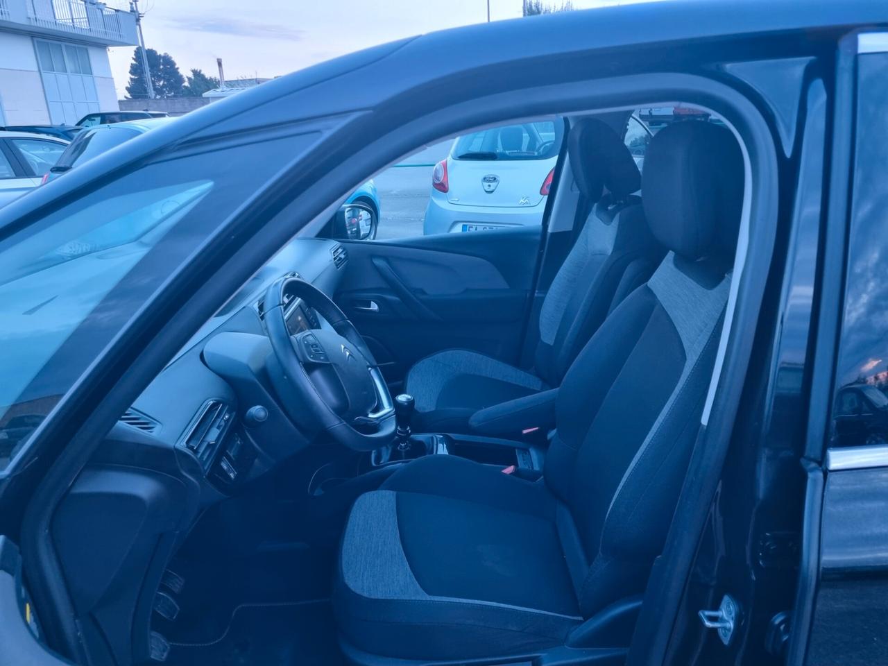 Citroen C4 Picasso 1.6 HDi 120CV S&S Live