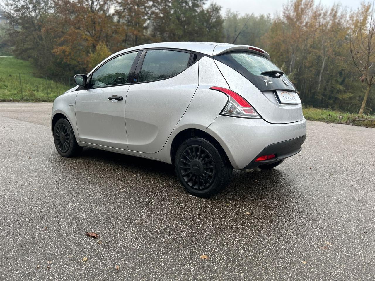 Lancia Ypsilon 1.2 LPG Elefantino Blu