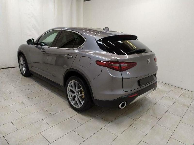 Alfa Romeo Stelvio 2.0 t First Edition Q4 280cv auto