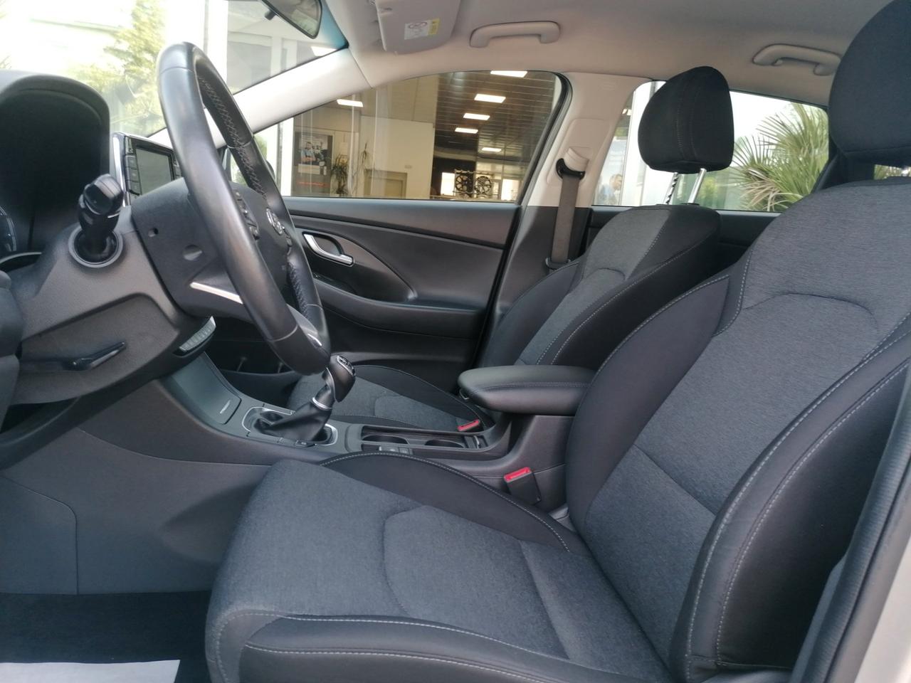 Hyundai i30 Wagon 1.0 t-gdi 48V CarPlay / AndroidAuto Fari LED