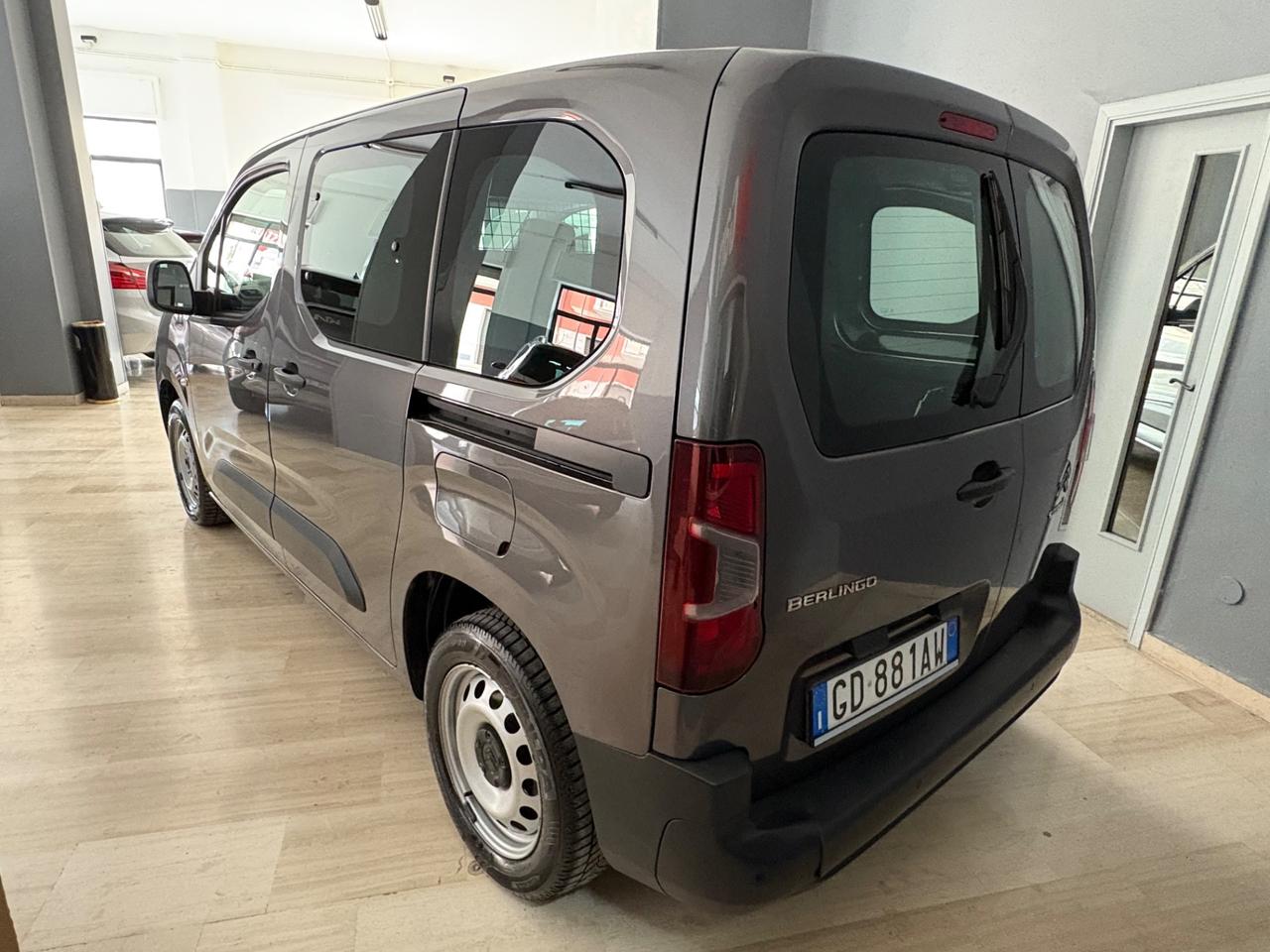 CITROEN BERLINGO 3 posti VETRATO 1.5 130 CLUB M