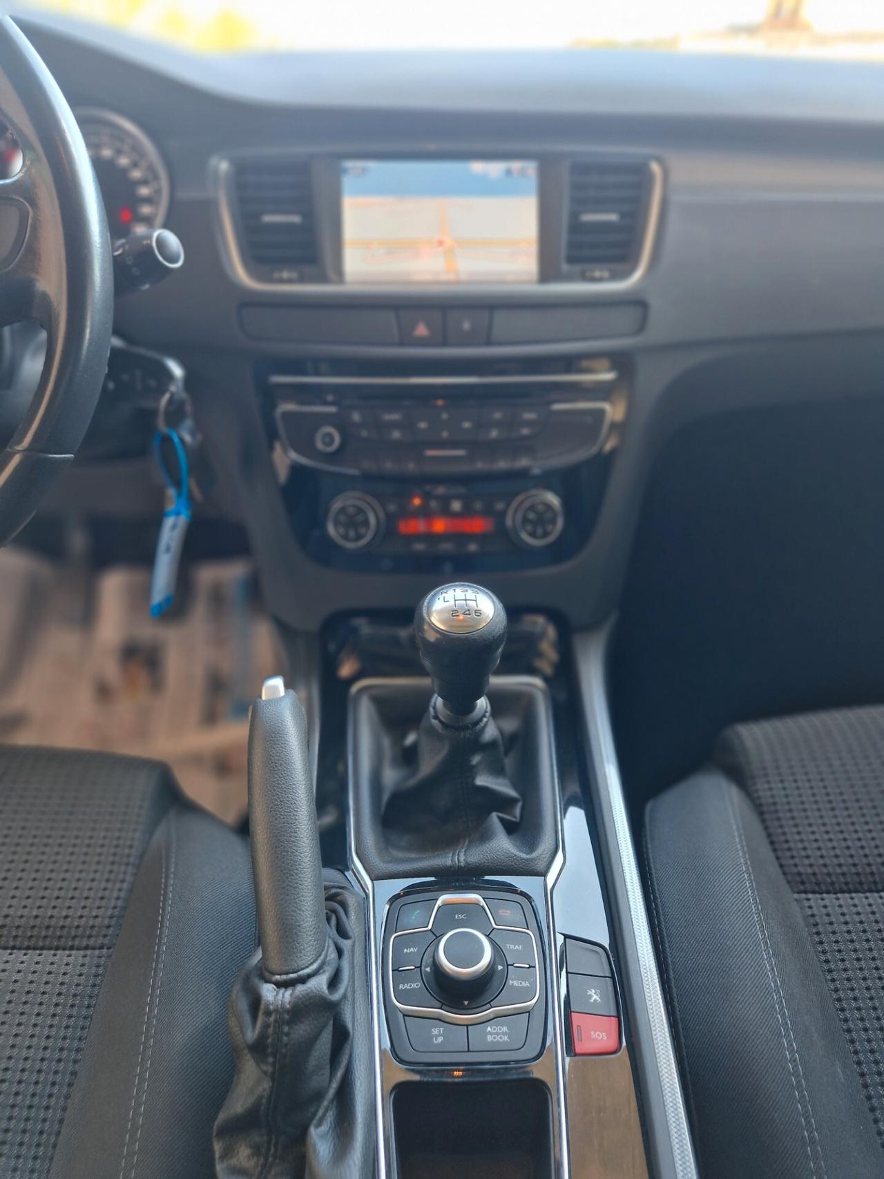 Peugeot 508 2.0 HDi 163CV SW Ciel Active