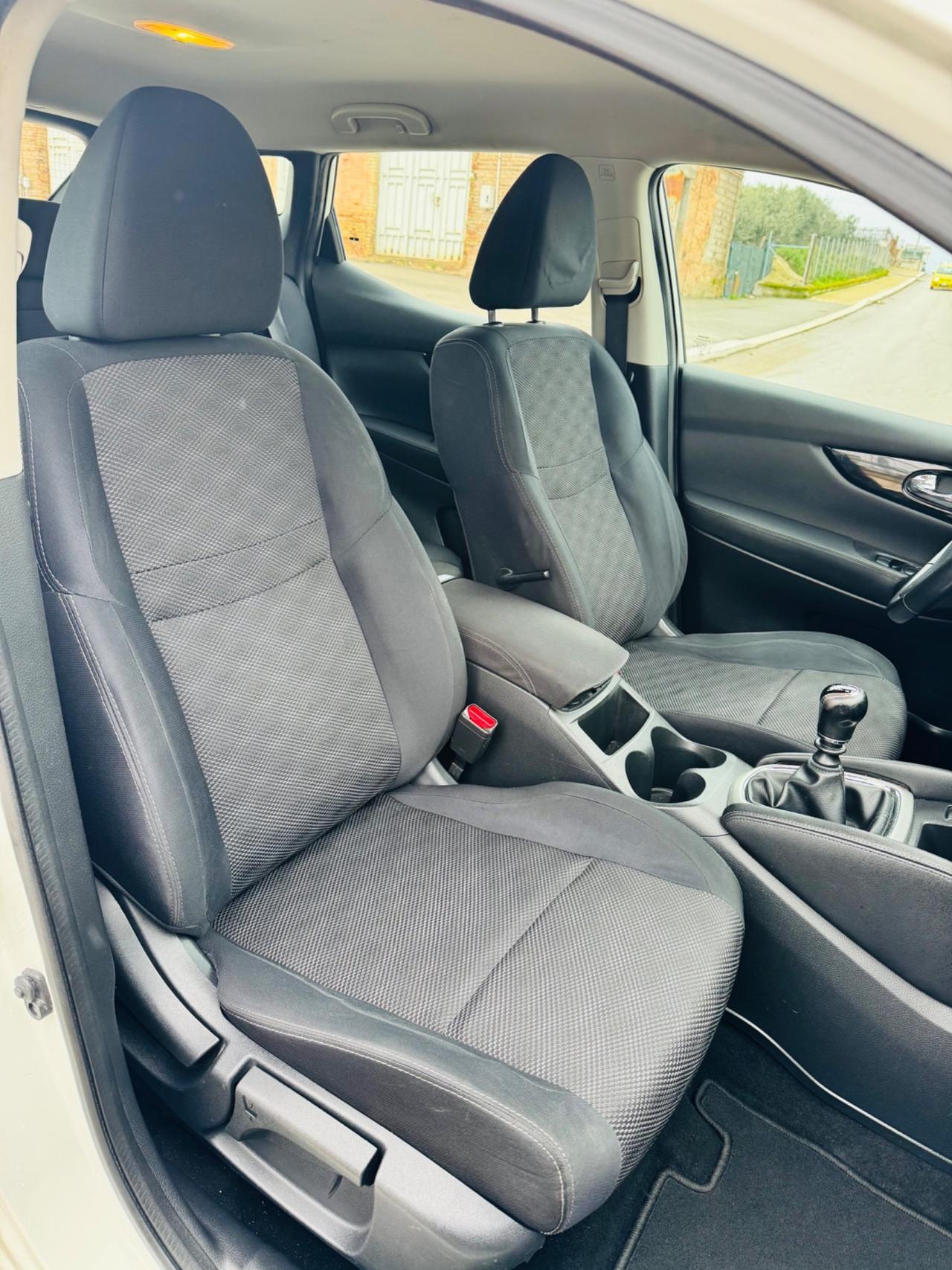 Nissan Qashqai 1.5 dCi Tekna