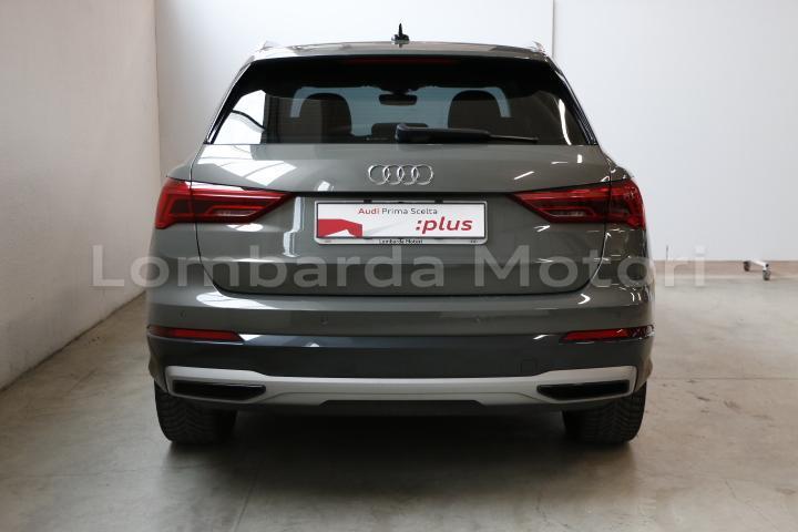 Audi Q3 35 1.5 tfsi Business Advanced s-tronic