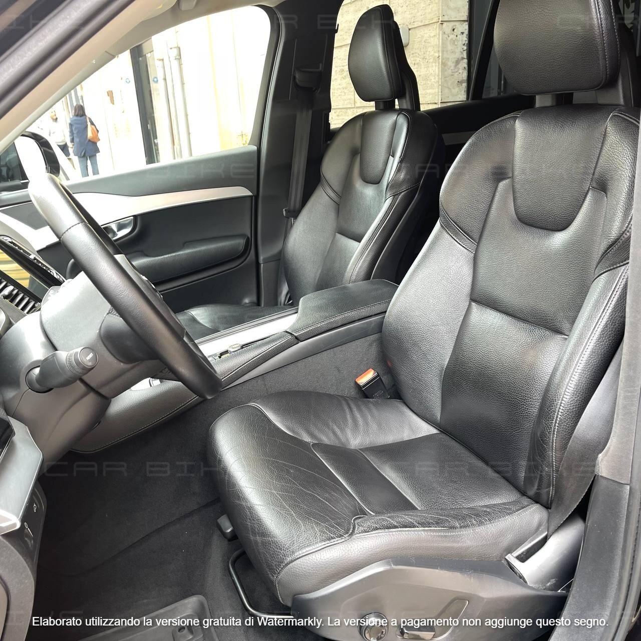 Volvo XC90 D5 AWD Geartronic 7 posti Momentum