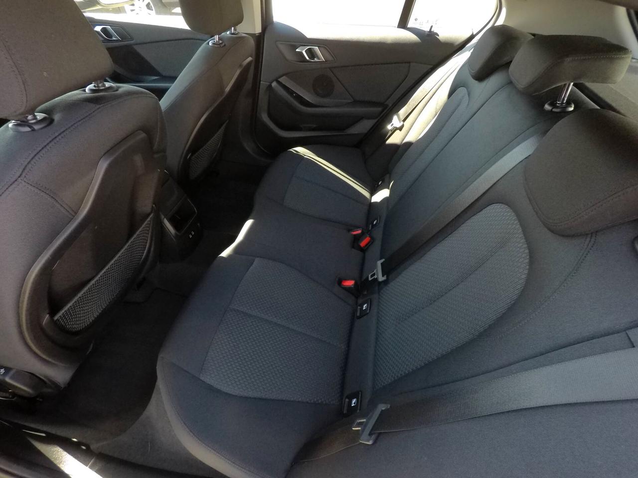 Bmw 116d 5p. Business Advantage Autom.