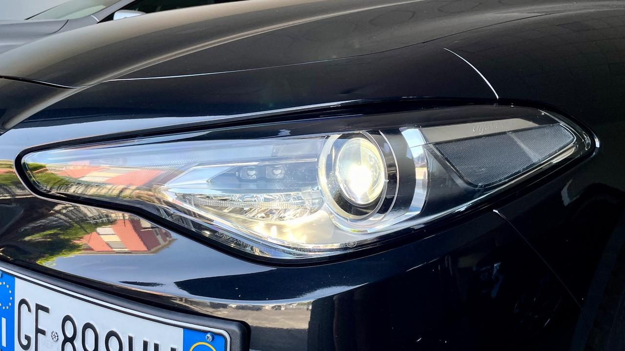 ALFA ROMEO GIULIA 2.2 SUPER AT8 190CV - FULL LED, PELLE, SEDILI RISCALDATI