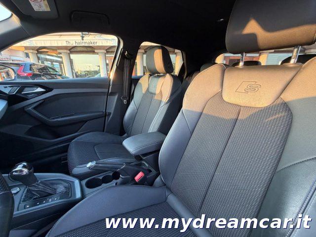 AUDI A1 ALLSTREET 30 TFSI S-Line Interior S tronic