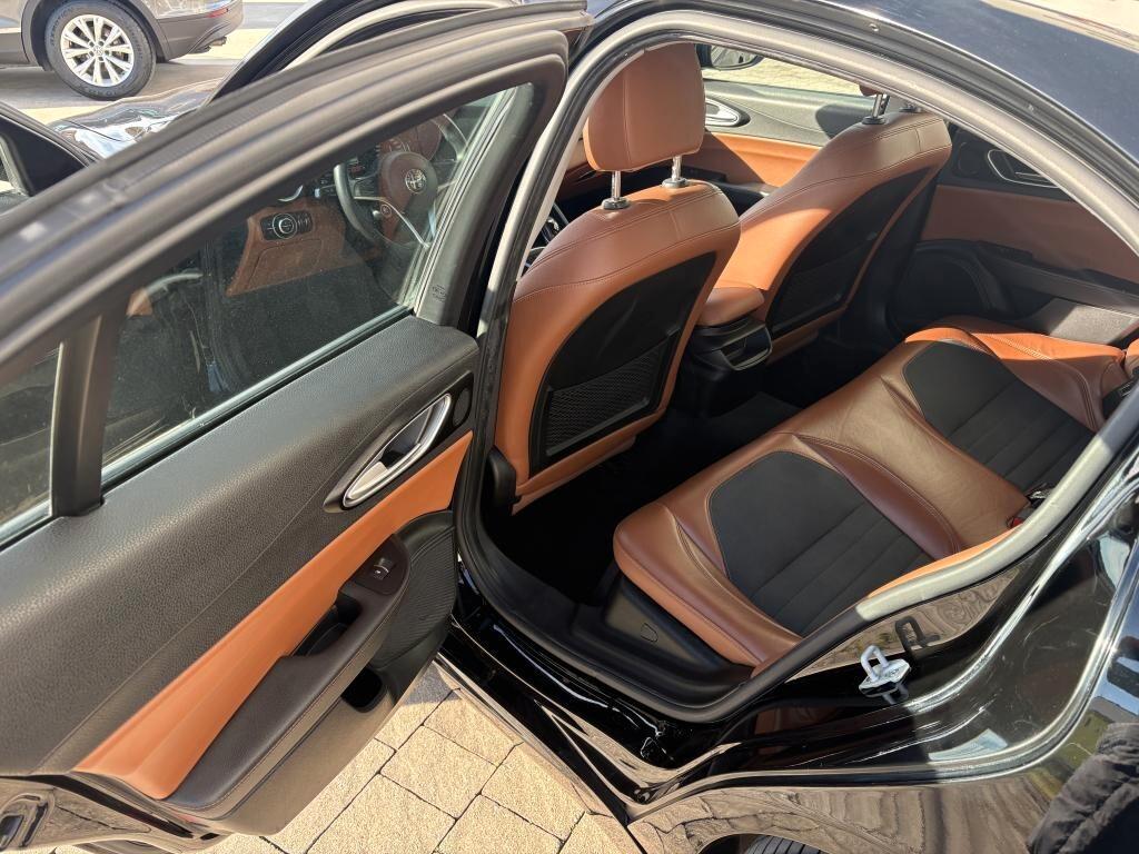 Alfa Romeo Giulia 2.2 Turbodiesel 150 CV AT8 Super