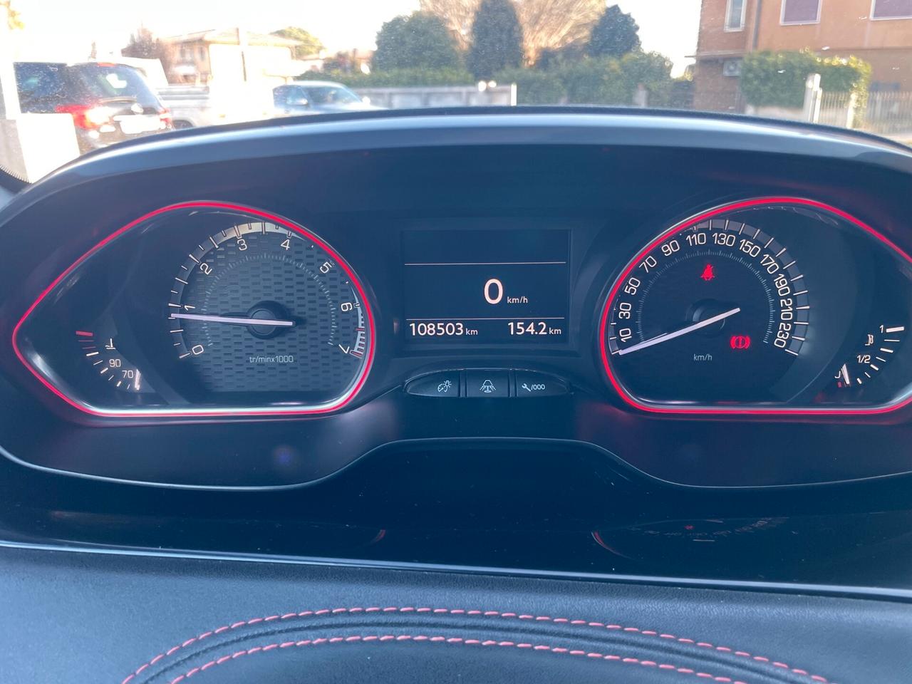 Peugeot 208 1.6 THP 200 CV 3 porte GTi