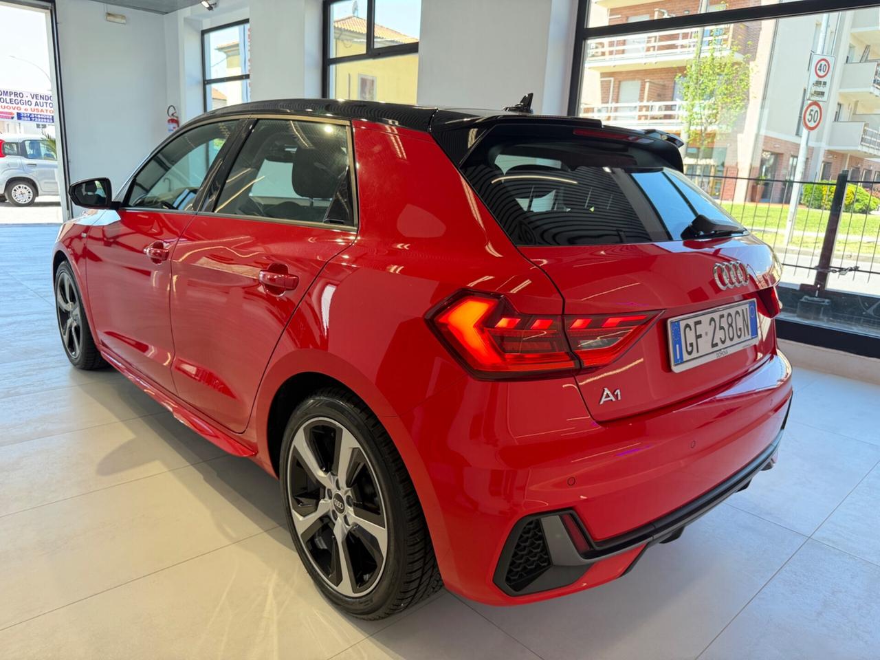 Audi A1 SPB 30 TFSI S line edition