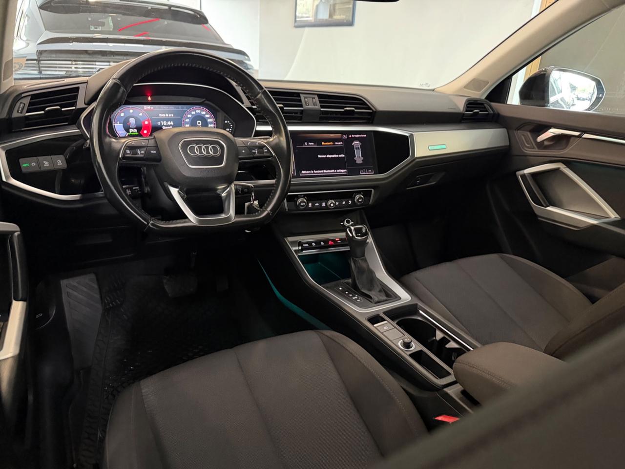 Audi Q3 SPB 35 TDI quattro S line edition