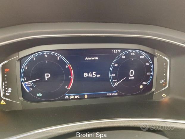 Volkswagen T-Roc 1.5 TSI ACT DSG Advanced Blu...