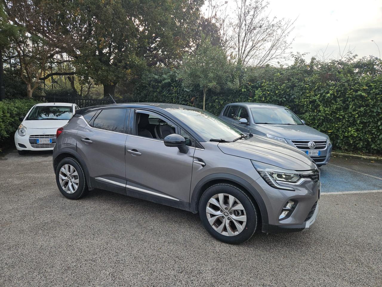 Renault Captur Full Hybrid E-Tech 145 CV Zen